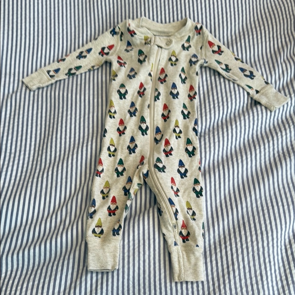 Hanna Andersson Cream and Red Footies One Piece